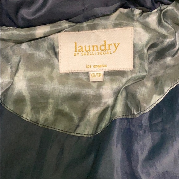 Winter jacket - Picture 3 of 5